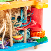 Schredderkiste aus Holz, Sisal und Kokos